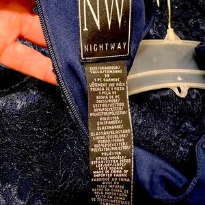 Navy formal dress,full lace,cold shoulder sleeve. Sz 14. Excellent Condition